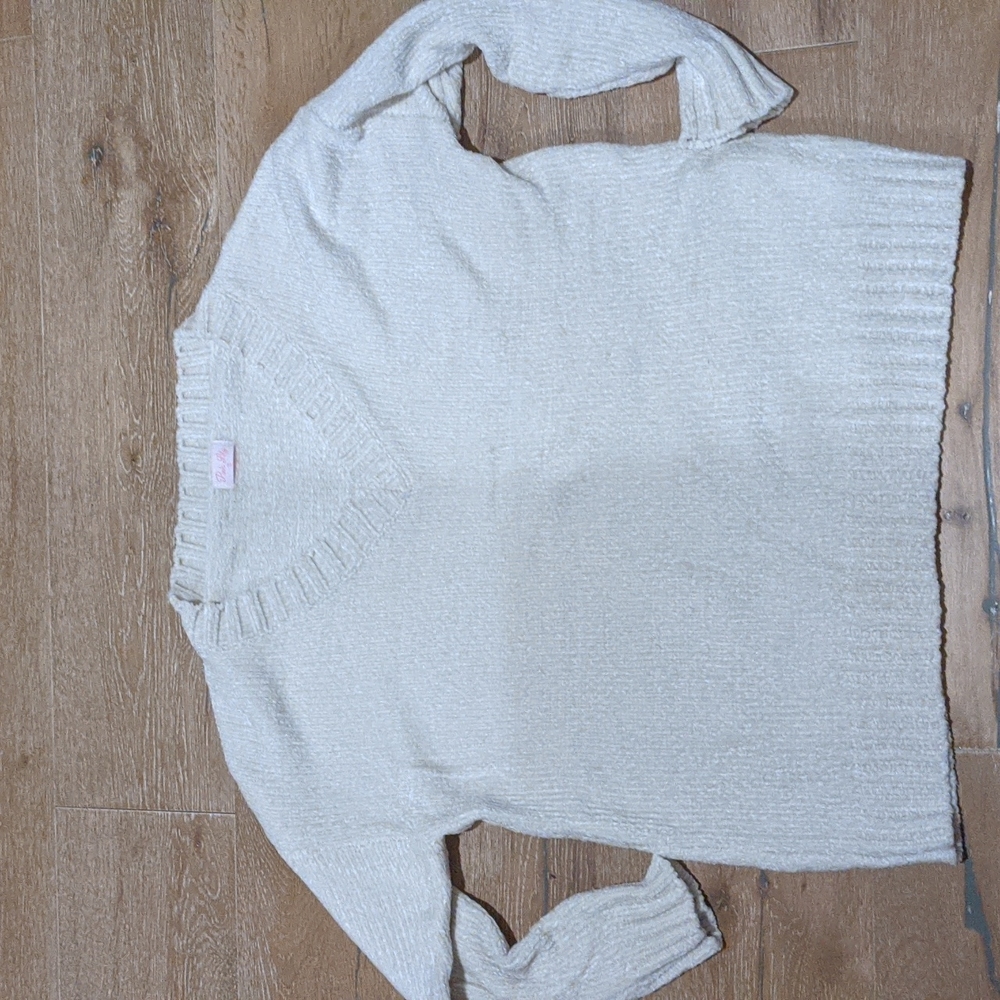 Ivory chenille sweater by pink lily